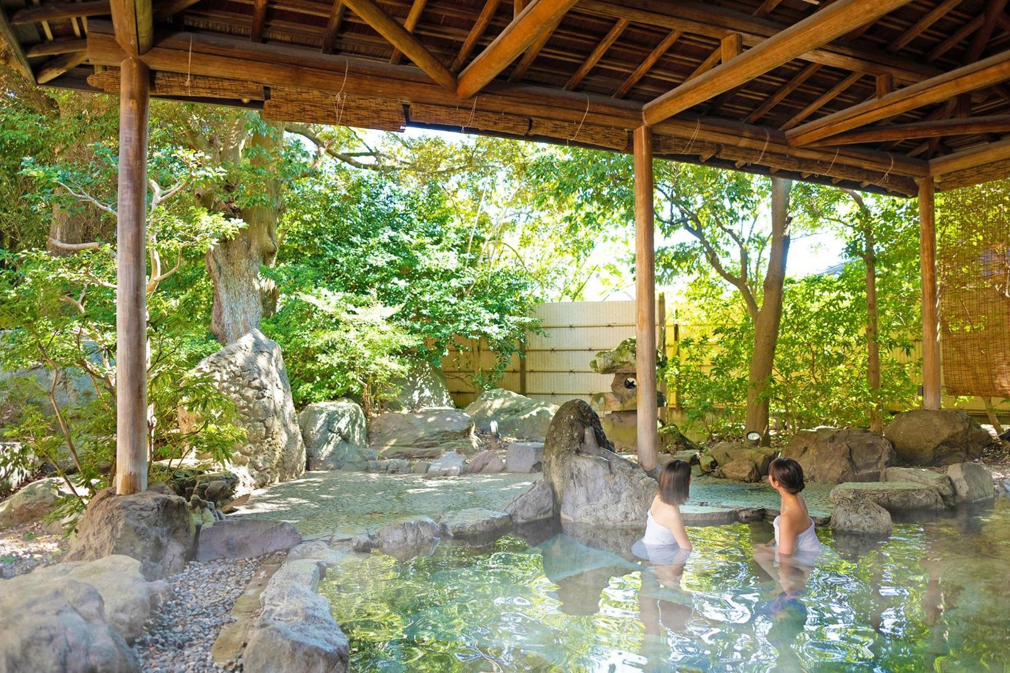旅館 Ooedo Onsen Monogatari 3*