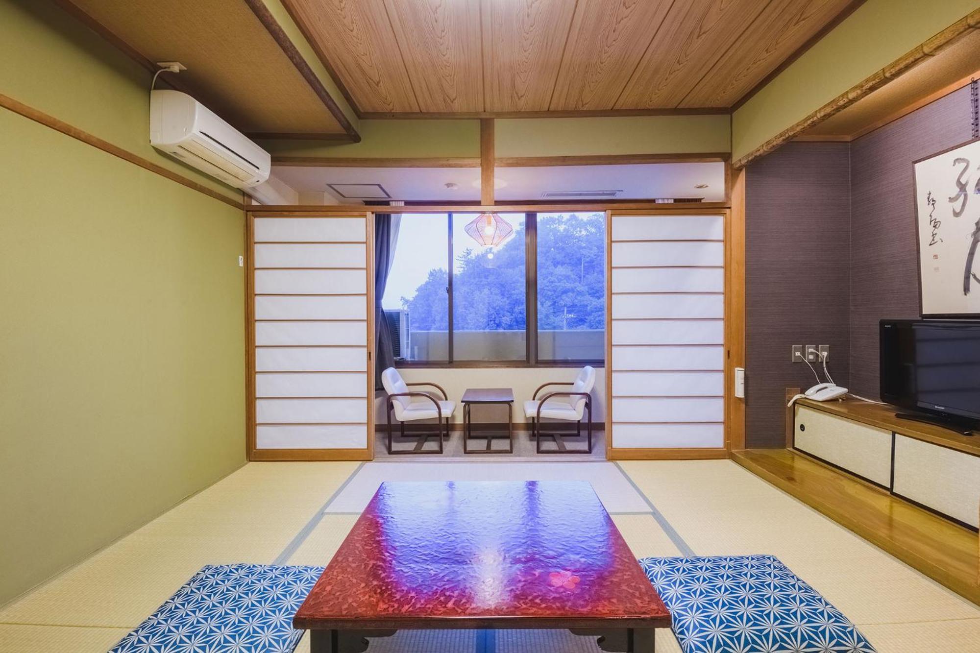 传统日式旅馆 Ooedo Onsen Monogatari 芦原市